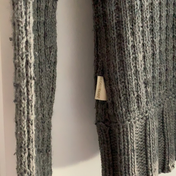 Dark Grey Hollister Cardigan | Size:M - Picture 8 of 9